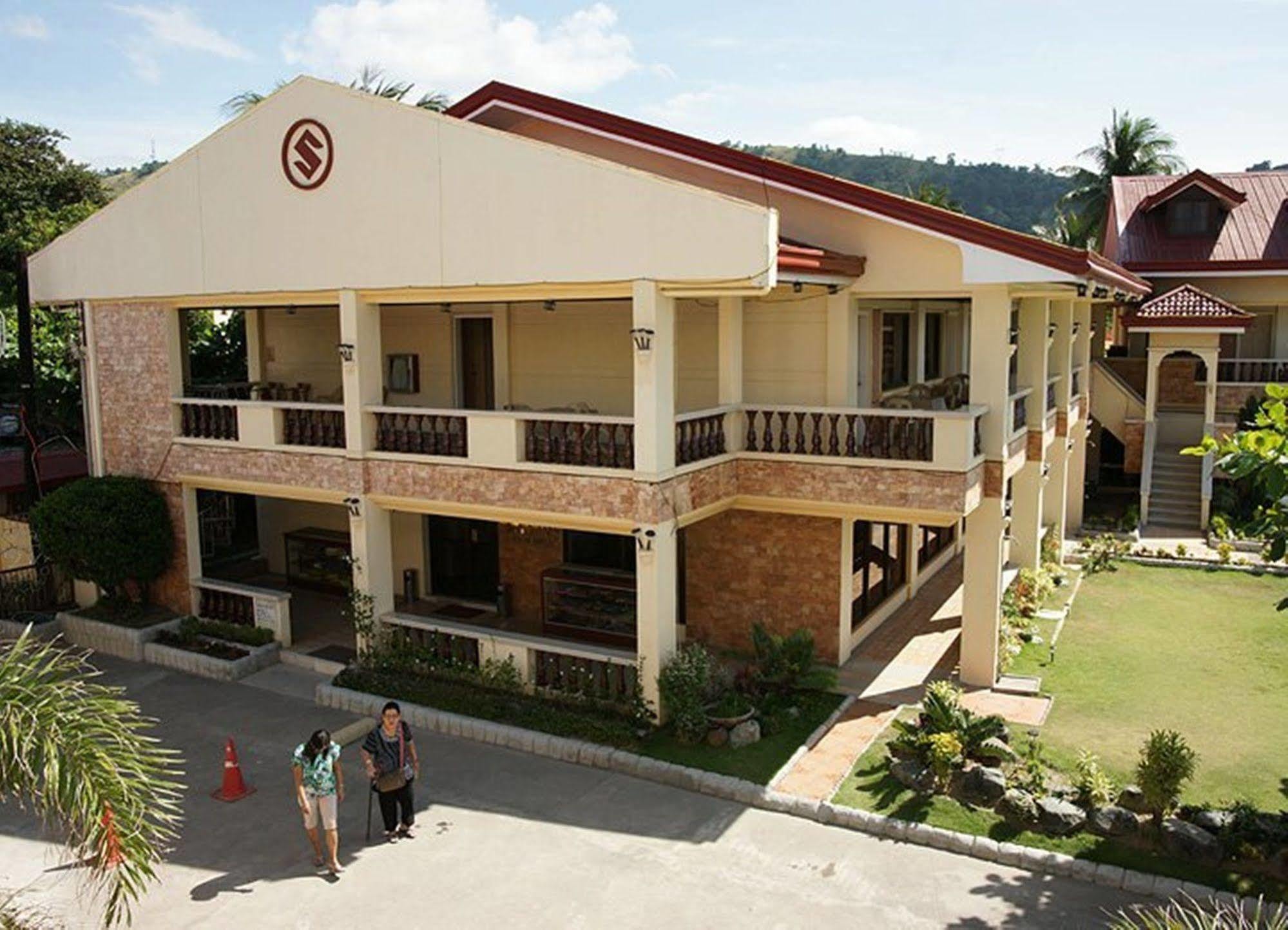 Suzuki Beach Hotel Olóngapo Exterior foto